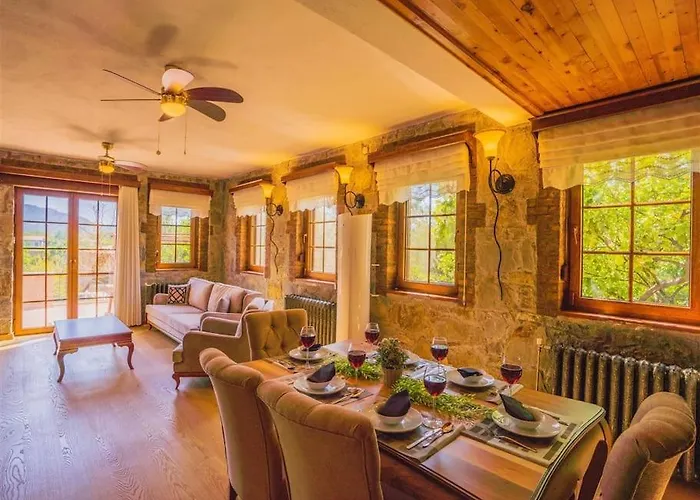 Kayakoey'de Oezel Havuzlu Muhafazakar Kaya فيلة *