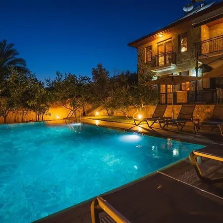 Villa Kayaköy'de özel Havuzlu Muhafazakar Kaya Fethiye